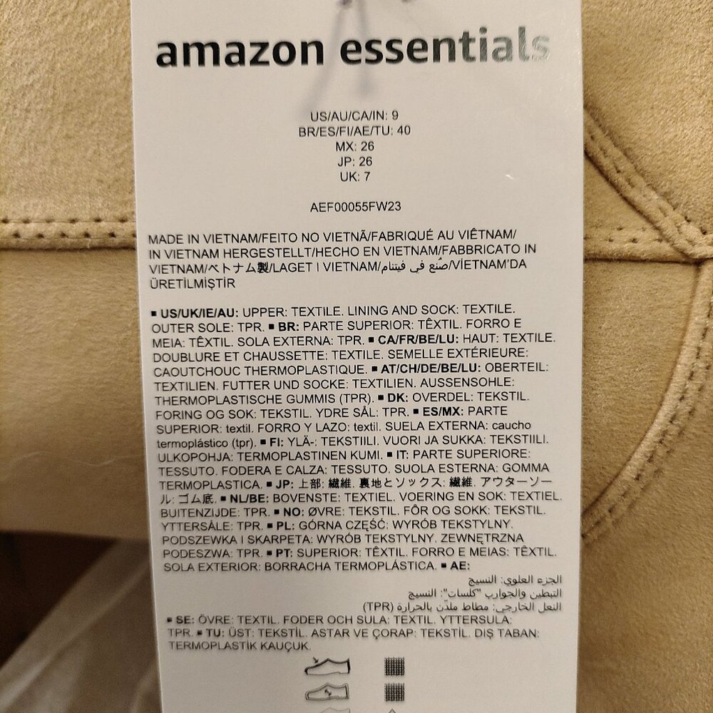 NIB Amazon Essentials Boots - Picture 3 of 3